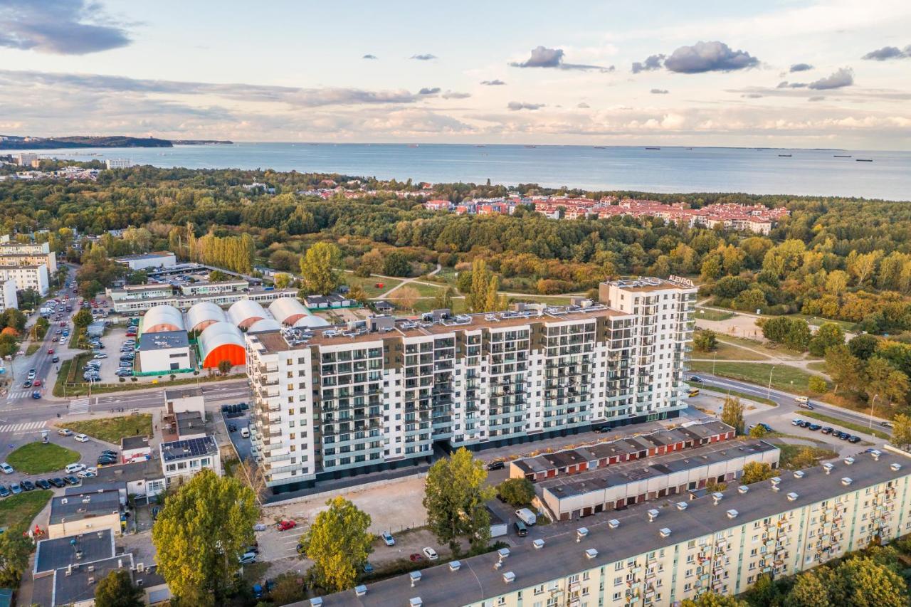 Golden Reagan By Aparo - Nowy Apartament, Winda, Lozeczko Turystyczne, Plaza 500m, Balkon, 2 Sypialnie Oraz Salon, Rowerownia, Biurko Apartment